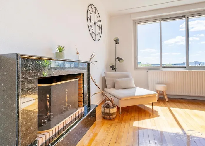 Rêveries Au Bord De L’erdre Nantes